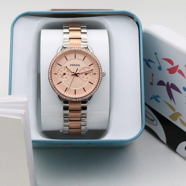 FOSSIL 1ST JAPAN  PRIMIUM QUILTY WATCH